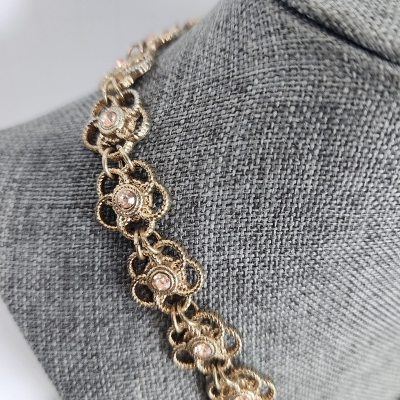 Goldtone Filigree Flower Necklace w/  Rhinestone Centers - Picture 7 of 9